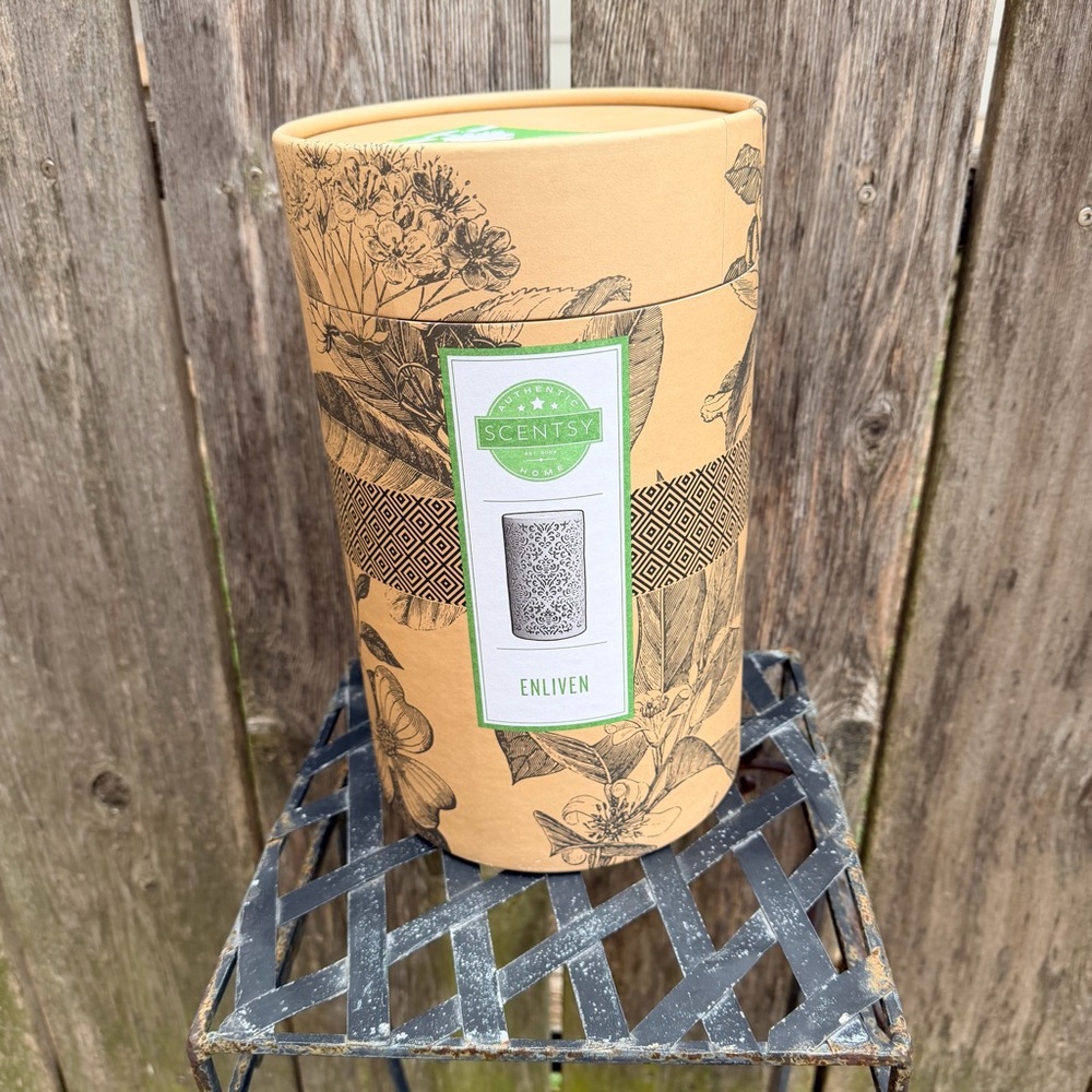 Scentsy Enliven Diffuser Shade NIB